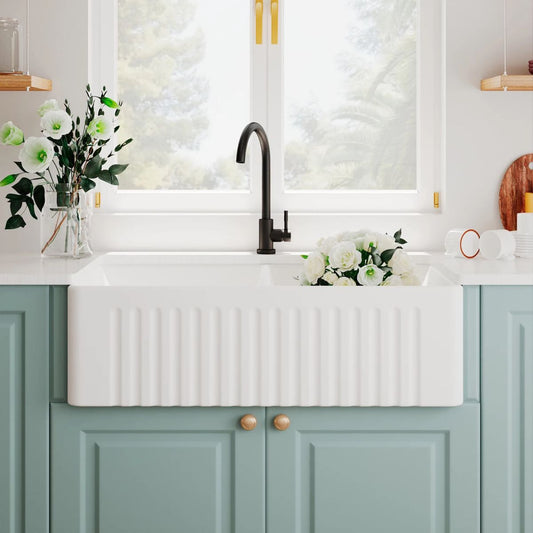 Classic Quartz Kitchen Sink White Apron Fluted Farmhouse Sink Clearhalo 'Home Improvement' 'home_improvement' 'home_improvement_kitchen_sinks' 'Kitchen Remodel & Kitchen Fixtures' 'Kitchen Sinks & Faucet Components' 'Kitchen Sinks' 'kitchen_sinks' 1200x1200_25698f3f-3b7f-462b-8ca9-591552e16fb5