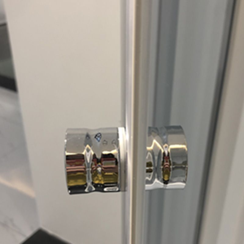 Double Sliding Shower Bath Door Semi Frameless Shower Door in Silver Clearhalo 'Bathroom Remodel & Bathroom Fixtures' 'Home Improvement' 'home_improvement' 'home_improvement_shower_tub_doors' 'Shower and Tub Doors' 'shower_tub_doors' 'Showers & Bathtubs' 1200x1200_2743d547-6afe-4693-a94e-0748ab5a9acb