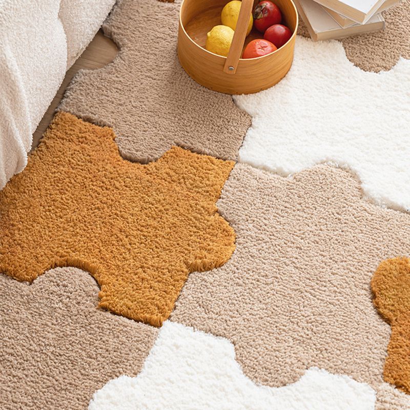 Modern Shag Carpet Tiles Puzzle Detail Color Block Indoor Carpet Tiles Clearhalo 'Carpet Tiles & Carpet Squares' 'carpet_tiles_carpet_squares' 'Flooring 'Home Improvement' 'home_improvement' 'home_improvement_carpet_tiles_carpet_squares' Walls and Ceiling' 1200x1200_2c04bfe1-cd6f-4116-9091-0cea447612a2