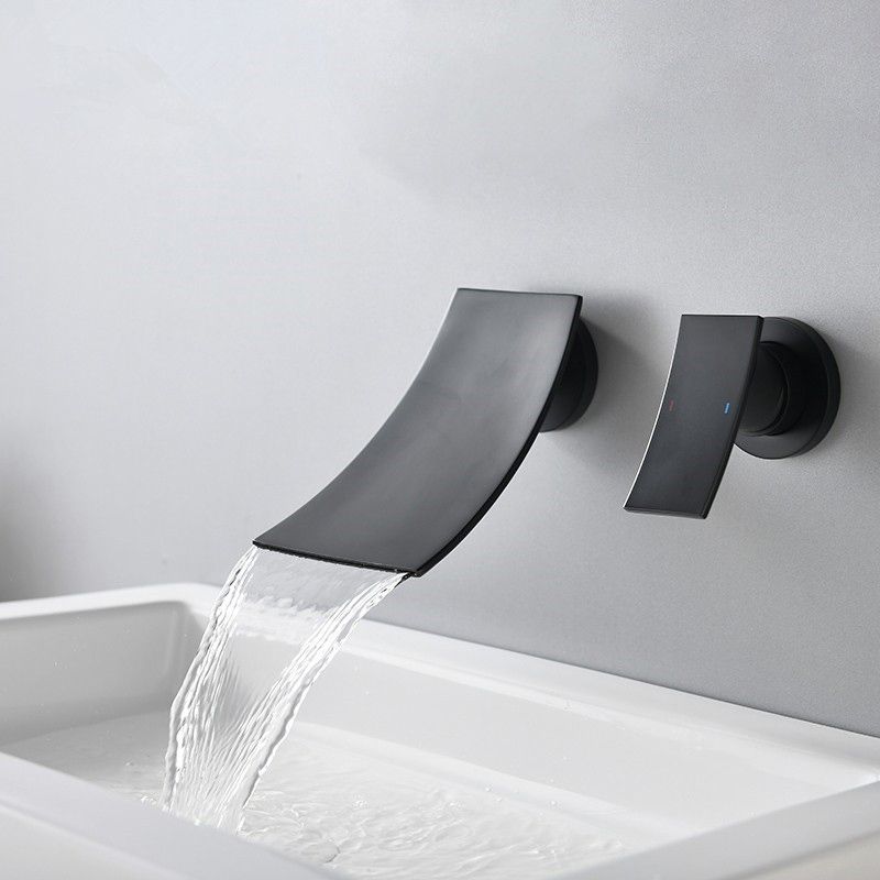 Wall Mounted Metal Tub Filler One Handles Waterfall Tub Faucet Trim Clearhalo 'Bathroom Remodel & Bathroom Fixtures' 'Bathtub Faucets' 'bathtub_faucets' 'Home Improvement' 'home_improvement' 'home_improvement_bathtub_faucets' 1200x1200_2dad575b-aa1f-4c93-9a55-0e88798fd135