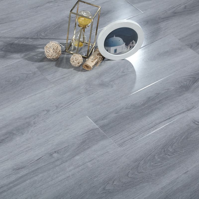 Traditional Wood Flooring Tiles Click-Locking Wire Brushed Flooring Planks Clearhalo 'Flooring 'Hardwood Flooring' 'hardwood_flooring' 'Home Improvement' 'home_improvement' 'home_improvement_hardwood_flooring' Walls and Ceiling' 1200x1200_2e102416-5fa1-4157-a3b4-a2accf586bb4