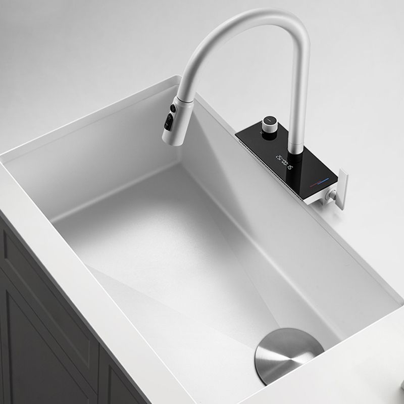 Single Bowl Kitchen Sink Stainless Steel Kitchen Sink with Drain Strainer Kit Clearhalo 'Home Improvement' 'home_improvement' 'home_improvement_kitchen_sinks' 'Kitchen Remodel & Kitchen Fixtures' 'Kitchen Sinks & Faucet Components' 'Kitchen Sinks' 'kitchen_sinks' 1200x1200_2fe07403-81d6-48c9-aa56-b206e9f4306c