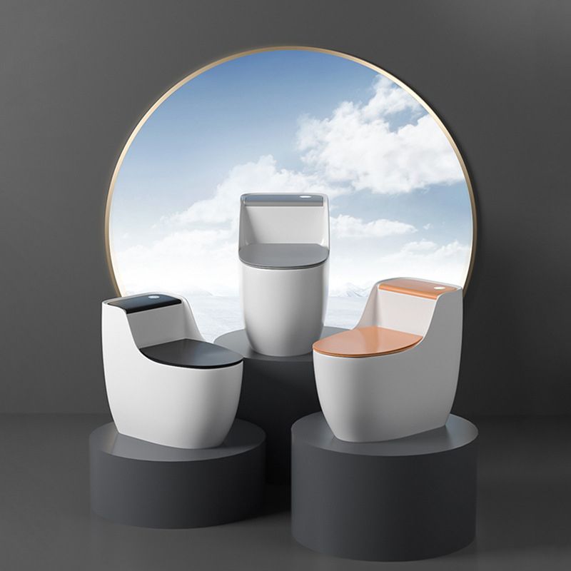 Modern Floor Mounted Ceramic Toilet One Piece Flush Toilet with Toilet Seat Clearhalo 'Bathroom Remodel & Bathroom Fixtures' 'Home Improvement' 'home_improvement' 'home_improvement_toilets' 'Toilets & Bidets' 'Toilets' 1200x1200_32024094-3b85-45ca-a0a4-c0e12e3a660b