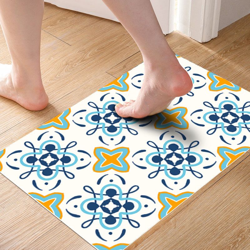 Modern Peel and Stick Tile Vinyl Square Peel & Stick Mosaic Tile Clearhalo 'Flooring 'Home Improvement' 'home_improvement' 'home_improvement_vinyl_flooring' 'Vinyl Flooring' 'vinyl_flooring' Walls and Ceiling' 1200x1200_32203a82-cb52-495a-abf0-6e543f365fd2