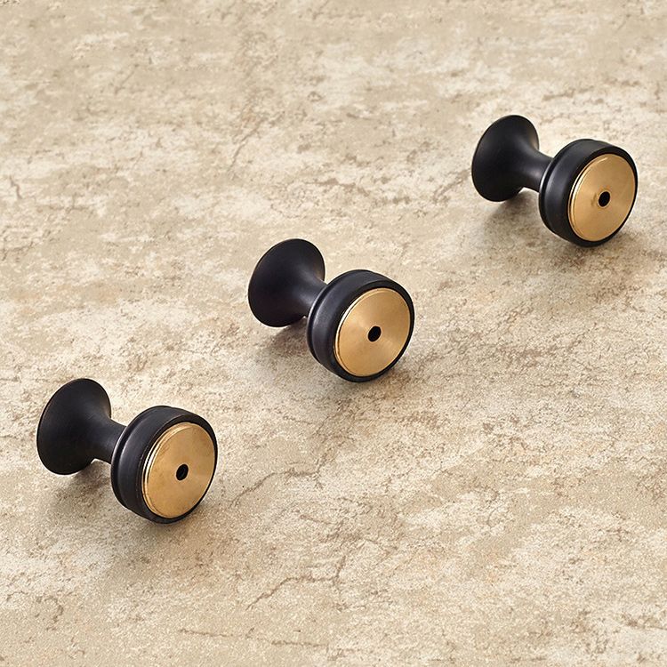 5 Piece Traditional Bathroom Accessory Set Brushed Brass Robe Hooks Clearhalo 'Bathroom Hardware Sets' 'Bathroom Hardware' 'Bathroom Remodel & Bathroom Fixtures' 'bathroom_hardware_sets' 'Home Improvement' 'home_improvement' 'home_improvement_bathroom_hardware_sets' 1200x1200_32b27342-2e1d-4eee-8cd5-9e1658233132