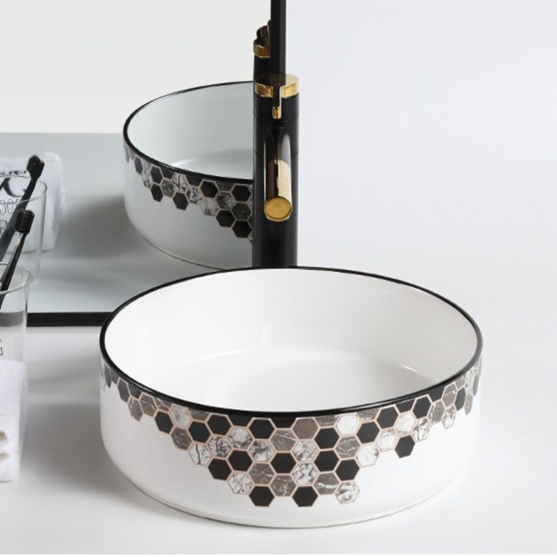 Modern Vessel Bathroom Sink Rectangular Porcelain with Pop-Up Drain Vessel Lavatory Sink Clearhalo 'Bathroom Remodel & Bathroom Fixtures' 'Bathroom Sinks & Faucet Components' 'Bathroom Sinks' 'bathroom_sink' 'Home Improvement' 'home_improvement' 'home_improvement_bathroom_sink' 1200x1200_32d823c9-6558-4ce6-9f3c-1023c43071a7