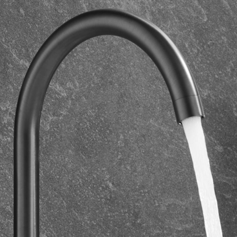 Contemporary Deck Mounted Copper Tub Faucet Low Arc Roman Tub Faucet Set Clearhalo 'Bathroom Remodel & Bathroom Fixtures' 'Bathtub Faucets' 'bathtub_faucets' 'Home Improvement' 'home_improvement' 'home_improvement_bathtub_faucets' 1200x1200_333ff37e-5db8-4cec-ab7c-2ae2020b9589