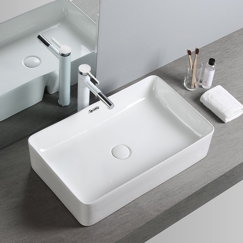 Modern Square Wash Stand Ceramic Metal Undermount Bathroom Sink Clearhalo 'Bathroom Remodel & Bathroom Fixtures' 'Bathroom Sinks & Faucet Components' 'Bathroom Sinks' 'bathroom_sink' 'Home Improvement' 'home_improvement' 'home_improvement_bathroom_sink' 1200x1200_33ed7bdb-357c-45b7-b810-b697a1f81b98