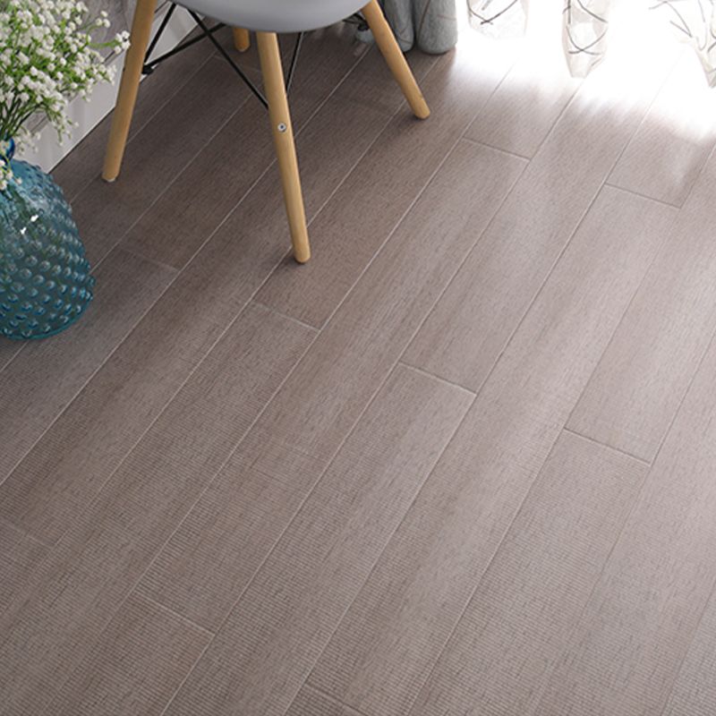 Modern Style Wood Flooring Scratch Resistant Rectangle Nail Wood Flooring Clearhalo 'Flooring 'Hardwood Flooring' 'hardwood_flooring' 'Home Improvement' 'home_improvement' 'home_improvement_hardwood_flooring' Walls and Ceiling' 1200x1200_33fd4d8c-3ecc-4d8e-909f-d2fe24c08619
