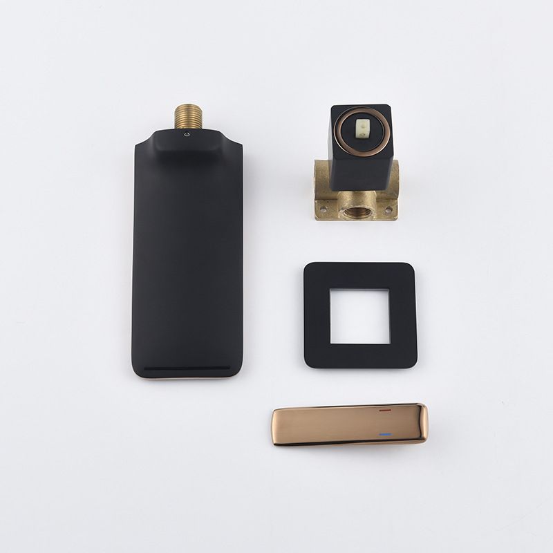 Glam Style Faucet Wall Mounted Bathroom Faucet with Single Lever Handle Clearhalo 'Bathroom Remodel & Bathroom Fixtures' 'Bathroom Sink Faucets' 'Bathroom Sinks & Faucet Components' 'bathroom_sink_faucets' 'Home Improvement' 'home_improvement' 'home_improvement_bathroom_sink_faucets' 1200x1200_37632add-7372-4c91-91ae-8464a9d0dddd