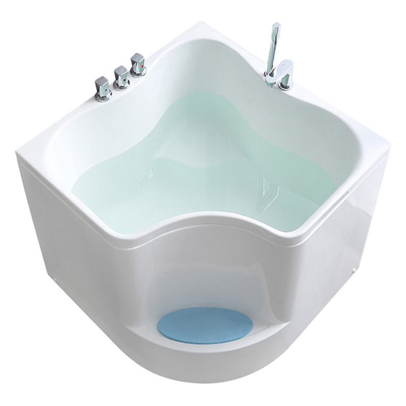Modern Home Acrylic Bathtub White Corner Bath Tub with Seat Included Clearhalo 'Bathroom Remodel & Bathroom Fixtures' 'Bathtubs' 'Home Improvement' 'home_improvement' 'home_improvement_bathtubs' 'Showers & Bathtubs' 1200x1200_39738329-bbab-4b37-9041-978ce9a418e2