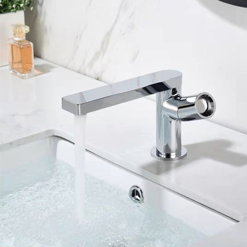 Modern Brass Bathroom Sink Faucet Low Arc with Knob Handle Vessel Faucet Clearhalo 'Bathroom Remodel & Bathroom Fixtures' 'Bathroom Sink Faucets' 'Bathroom Sinks & Faucet Components' 'bathroom_sink_faucets' 'Home Improvement' 'home_improvement' 'home_improvement_bathroom_sink_faucets' 1200x1200_3a56a3df-7dd2-4211-b52c-f713db8e5929