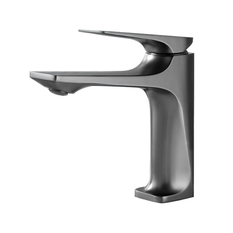 Contemporary Centerset Faucet Lever Handles Single Hole Low Arc Solid Brass Square Faucet Clearhalo 'Bathroom Remodel & Bathroom Fixtures' 'Bathroom Sink Faucets' 'Bathroom Sinks & Faucet Components' 'bathroom_sink_faucets' 'Home Improvement' 'home_improvement' 'home_improvement_bathroom_sink_faucets' 1200x1200_3a5f5e18-40bd-4eb1-a142-336a621bbe18