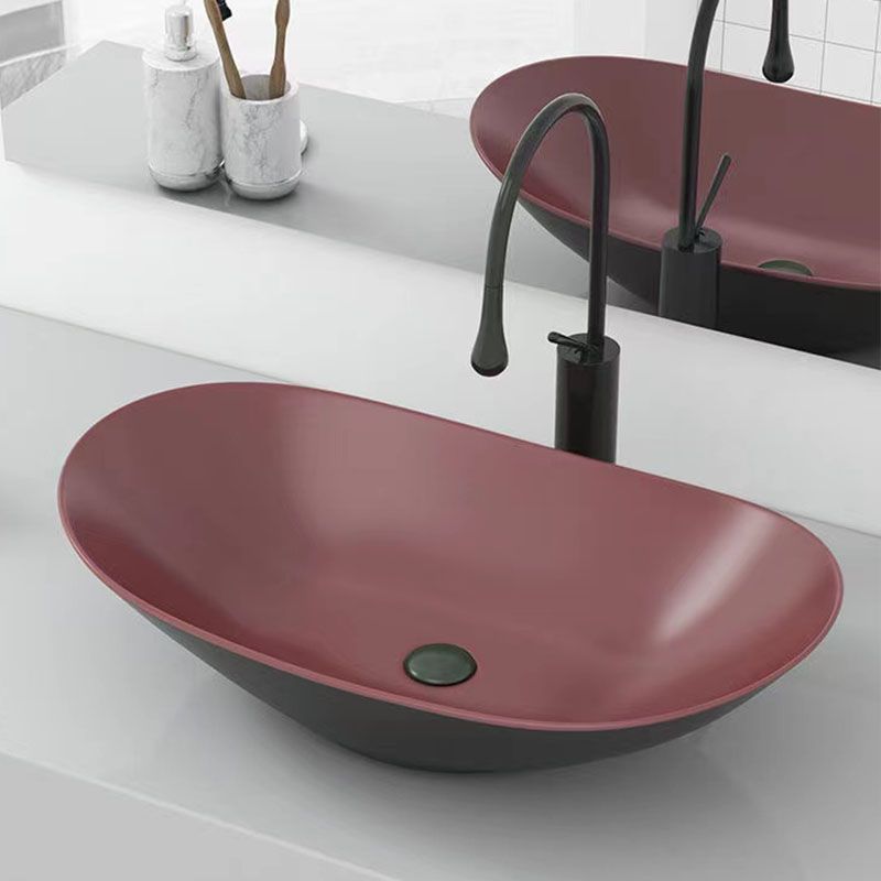 Modern Vessel Bathroom Sink Oval-shape Porcelain Vessel Lavatory Sink Clearhalo 'Bathroom Remodel & Bathroom Fixtures' 'Bathroom Sinks & Faucet Components' 'Bathroom Sinks' 'bathroom_sink' 'Home Improvement' 'home_improvement' 'home_improvement_bathroom_sink' 1200x1200_3b3ca853-7d4e-4e57-a15e-da594a68847e