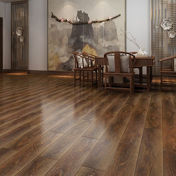 Classics Laminate Flooring in Natural, Click-Lock, Waterproof, 12mm Clearhalo 'Flooring 'Home Improvement' 'home_improvement' 'home_improvement_laminate_flooring' 'Laminate Flooring' 'laminate_flooring' Walls and Ceiling' 1200x1200_3c572ab8-7f3e-4710-b65e-0e0c1b149bd6