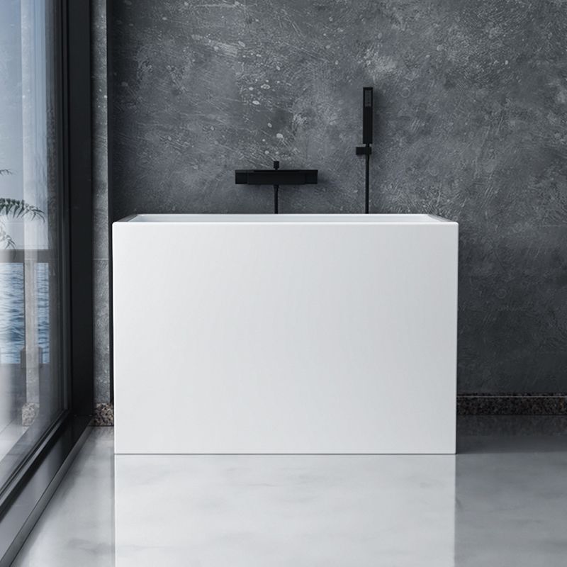 White Freestanding Bathtub Acrylic Soaking Rectangular Modern Bath Clearhalo 'Bathroom Remodel & Bathroom Fixtures' 'Bathtubs' 'Home Improvement' 'home_improvement' 'home_improvement_bathtubs' 'Showers & Bathtubs' 1200x1200_3ca4db45-f5b4-44ff-8ed3-6b22b2be9b24