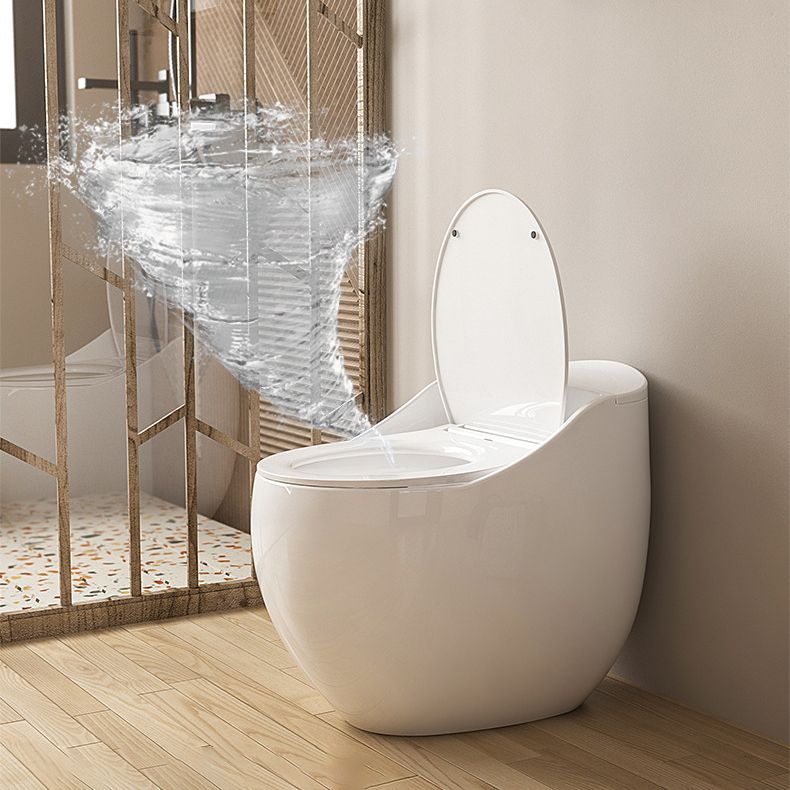 Modern Skirted Toilet Bowl Siphon Jet Toilet with Slow Close Seat for Bathroom Clearhalo 'Bathroom Remodel & Bathroom Fixtures' 'Home Improvement' 'home_improvement' 'home_improvement_toilets' 'Toilets & Bidets' 'Toilets' 1200x1200_3dd557c5-1ea7-4630-98d0-2a91ad1d8bc1