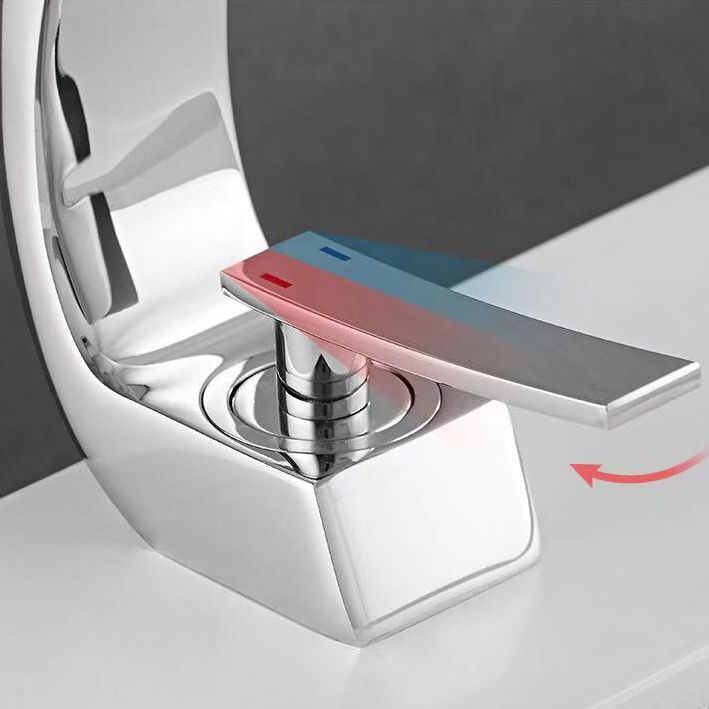 Modern 1-Handle Copper Faucets with Water Dispenser Standard Kitchen Faucets Clearhalo 'Home Improvement' 'home_improvement' 'home_improvement_kitchen_faucets' 'Kitchen Faucets' 'Kitchen Remodel & Kitchen Fixtures' 'Kitchen Sinks & Faucet Components' 'kitchen_faucets' 1200x1200_3e56b50c-485f-4ce6-b242-fdccb8a4108b