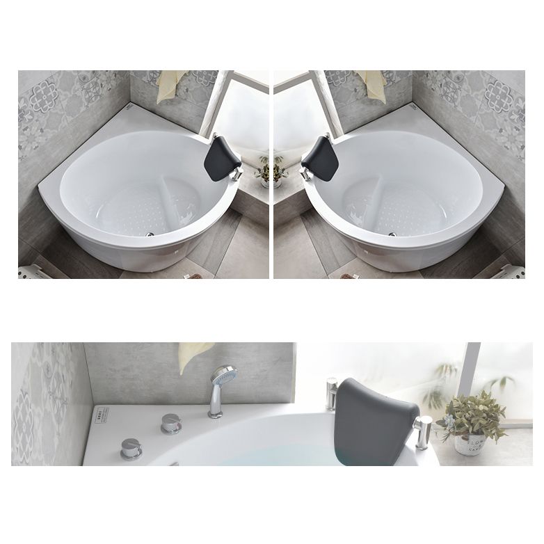 Freestanding Soaking Corner Bathtub Contemporary Acrylic-Fiberglass Bathtub with Seat Clearhalo 'Bathroom Remodel & Bathroom Fixtures' 'Bathtubs' 'Home Improvement' 'home_improvement' 'home_improvement_bathtubs' 'Showers & Bathtubs' 1200x1200_3fbf8aff-1c8e-4c05-86f0-532700c7ee57