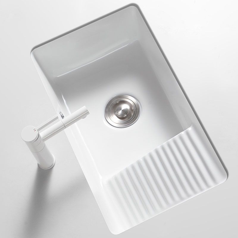 Traditional Undermount Vanity Sink Porcelain Rectangular with Overflow Basin Sink Clearhalo 'Bathroom Remodel & Bathroom Fixtures' 'Bathroom Sinks & Faucet Components' 'Bathroom Sinks' 'bathroom_sink' 'Home Improvement' 'home_improvement' 'home_improvement_bathroom_sink' 1200x1200_3ff0cb7d-94d4-40e0-8810-b44408d0a362