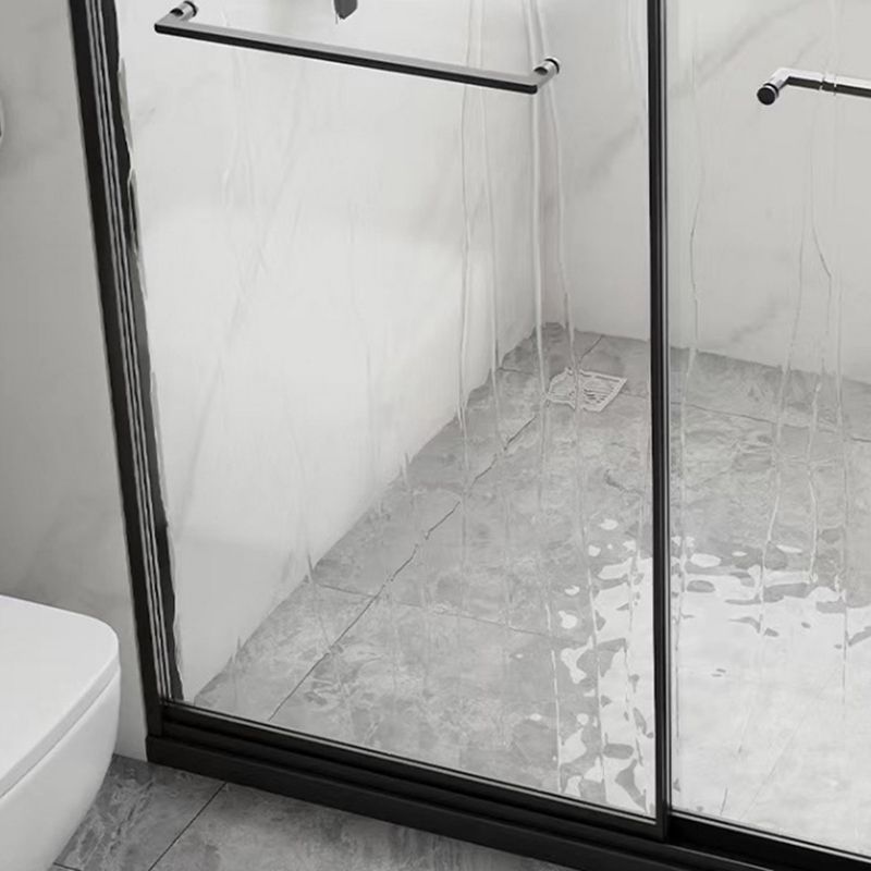 Black Frame Double Sliding Shower Bath Door Transparent Shower Door Clearhalo 'Bathroom Remodel & Bathroom Fixtures' 'Home Improvement' 'home_improvement' 'home_improvement_shower_tub_doors' 'Shower and Tub Doors' 'shower_tub_doors' 'Showers & Bathtubs' 1200x1200_4322af8c-2cda-41e5-b254-33e6d1dec45e