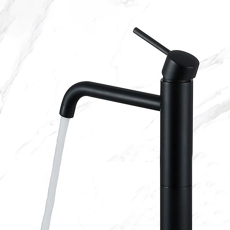 Modern Freestanding Bathtub Faucet Metal Bathroom Faucet with Handle Clearhalo 'Bathroom Remodel & Bathroom Fixtures' 'Bathtub Faucets' 'bathtub_faucets' 'Home Improvement' 'home_improvement' 'home_improvement_bathtub_faucets' 1200x1200_45b52689-ee8b-44e5-863f-f818ae0b38ef