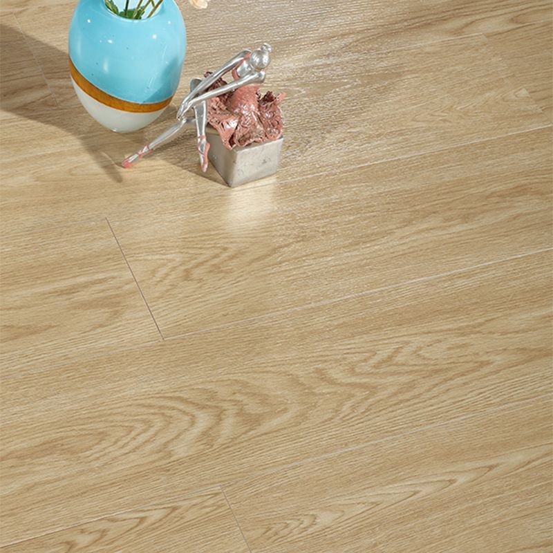 Modern Simple Laminate Floor Solid Wood Laminate Floor with Scratch Resistant Clearhalo 'Flooring 'Home Improvement' 'home_improvement' 'home_improvement_laminate_flooring' 'Laminate Flooring' 'laminate_flooring' Walls and Ceiling' 1200x1200_4690f75a-3bc9-49b2-8036-d25ffef4a4f0