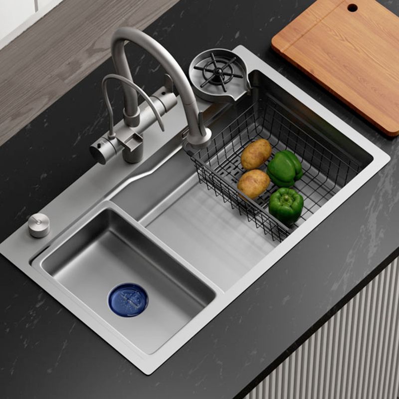 Contemporary Style Kitchen Sink Stainless Steel 3 Holes Kitchen Sink Clearhalo 'Home Improvement' 'home_improvement' 'home_improvement_kitchen_sinks' 'Kitchen Remodel & Kitchen Fixtures' 'Kitchen Sinks & Faucet Components' 'Kitchen Sinks' 'kitchen_sinks' 1200x1200_47eea67c-022a-46b1-8dcf-30c1e285359e