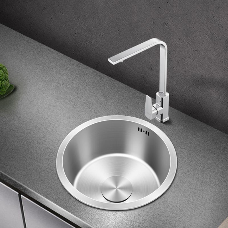 Contemporary Style Kitchen Sink Stainless Steel Round Kitchen Sink Clearhalo 'Home Improvement' 'home_improvement' 'home_improvement_kitchen_sinks' 'Kitchen Remodel & Kitchen Fixtures' 'Kitchen Sinks & Faucet Components' 'Kitchen Sinks' 'kitchen_sinks' 1200x1200_4c38f66e-3028-43dc-9049-22dae18ac921