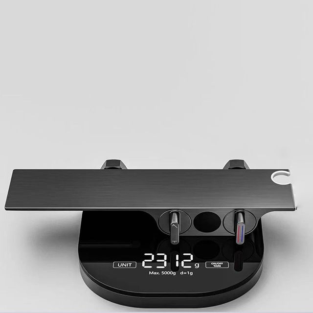 Modern Low Arc Tub Faucet Knob Handles Wall Mount Bathroom Faucet Clearhalo 'Bathroom Remodel & Bathroom Fixtures' 'Bathtub Faucets' 'bathtub_faucets' 'Home Improvement' 'home_improvement' 'home_improvement_bathtub_faucets' 1200x1200_4e46134c-dbb5-4264-94b9-f0df6c6b9a32