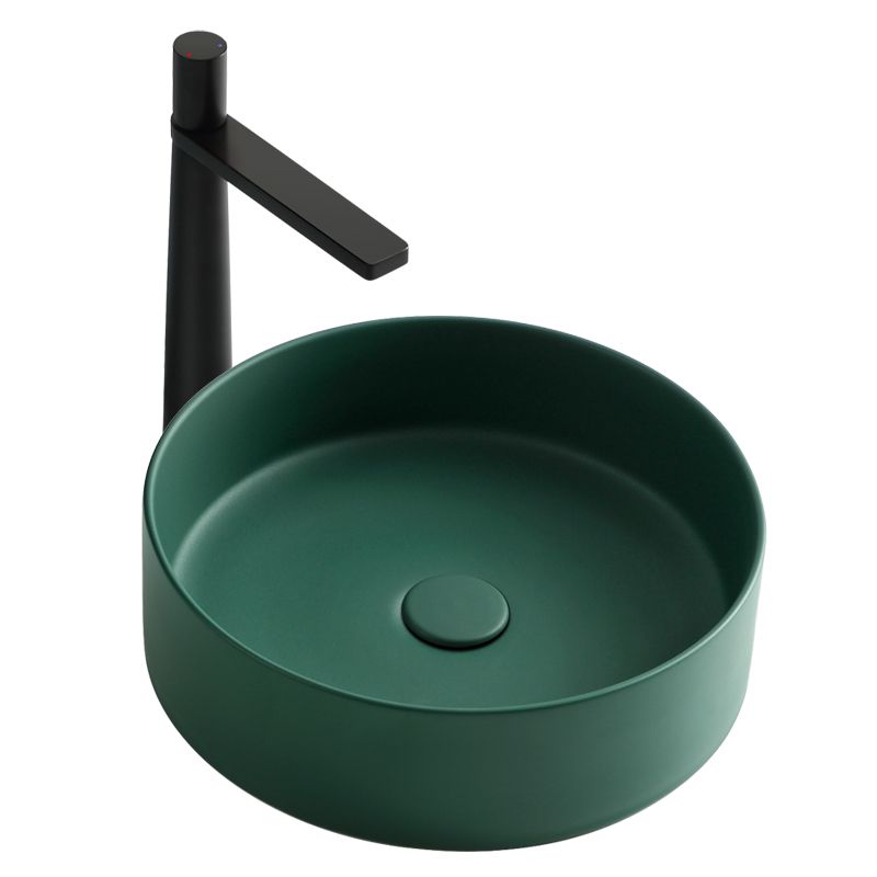 Bathroom Sink Oval Ceramic Basin Bathroom Sink with Drain Assembly Clearhalo 'Bathroom Remodel & Bathroom Fixtures' 'Bathroom Sinks & Faucet Components' 'Bathroom Sinks' 'bathroom_sink' 'Home Improvement' 'home_improvement' 'home_improvement_bathroom_sink' 1200x1200_513a7a74-19e8-4f16-a14c-2d9a94c66275