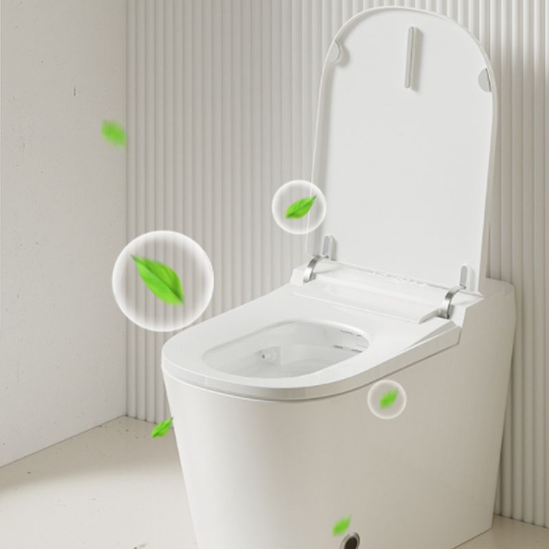 One Piece Toilet Porcelain Modern Toilet Floor Mounted Siphon Jet Urine Toilet Clearhalo 'Bathroom Remodel & Bathroom Fixtures' 'Home Improvement' 'home_improvement' 'home_improvement_toilets' 'Toilets & Bidets' 'Toilets' 1200x1200_513ece0d-7dc4-4716-8bc8-e07568e4c7a2