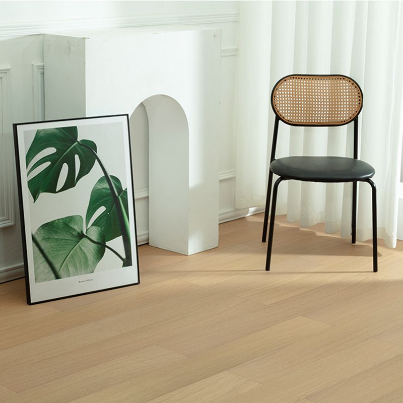 Traditional Laminate Flooring Click-Lock 15mm Thickness Scratch Resistant Waterproof Clearhalo 'Flooring 'Home Improvement' 'home_improvement' 'home_improvement_laminate_flooring' 'Laminate Flooring' 'laminate_flooring' Walls and Ceiling' 1200x1200_5175b799-644f-4b23-9167-308ecdbf785d