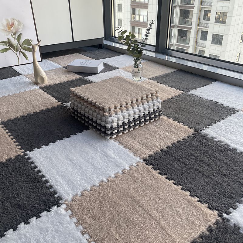 Dark Color Level Loop Carpet Tile Non-Skid Interlocking Bedroom Carpet Tiles Clearhalo 'Carpet Tiles & Carpet Squares' 'carpet_tiles_carpet_squares' 'Flooring 'Home Improvement' 'home_improvement' 'home_improvement_carpet_tiles_carpet_squares' Walls and Ceiling' 1200x1200_51a6c8ce-403d-4884-a5a0-5878efb7480e