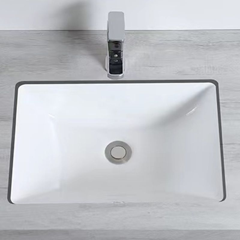 Traditional Undermount Bathroom Sink Porcelain with Pop-Up Drain Basin Clearhalo 'Bathroom Remodel & Bathroom Fixtures' 'Bathroom Sinks & Faucet Components' 'Bathroom Sinks' 'bathroom_sink' 'Home Improvement' 'home_improvement' 'home_improvement_bathroom_sink' 1200x1200_52c4f921-fa5f-47ed-abd5-7d80412fa817