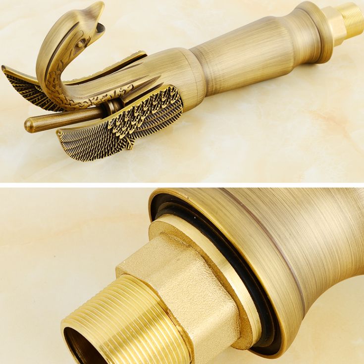 Traditional Wide Spread Bathroom Faucet 1-Handle Lavatory Faucet Clearhalo 'Bathroom Remodel & Bathroom Fixtures' 'Bathroom Sink Faucets' 'Bathroom Sinks & Faucet Components' 'bathroom_sink_faucets' 'Home Improvement' 'home_improvement' 'home_improvement_bathroom_sink_faucets' 1200x1200_5321649d-3ab8-448d-80e4-227596671aef