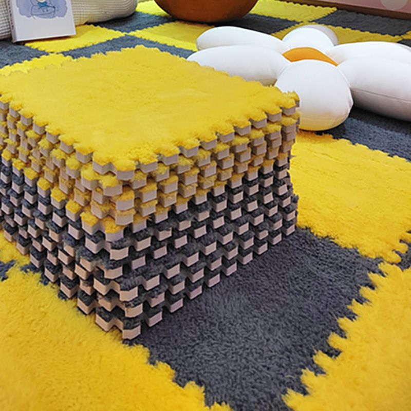 Modern Tiles and Carpet Plush Cut Interlocking NonSkid Carpet Tiles