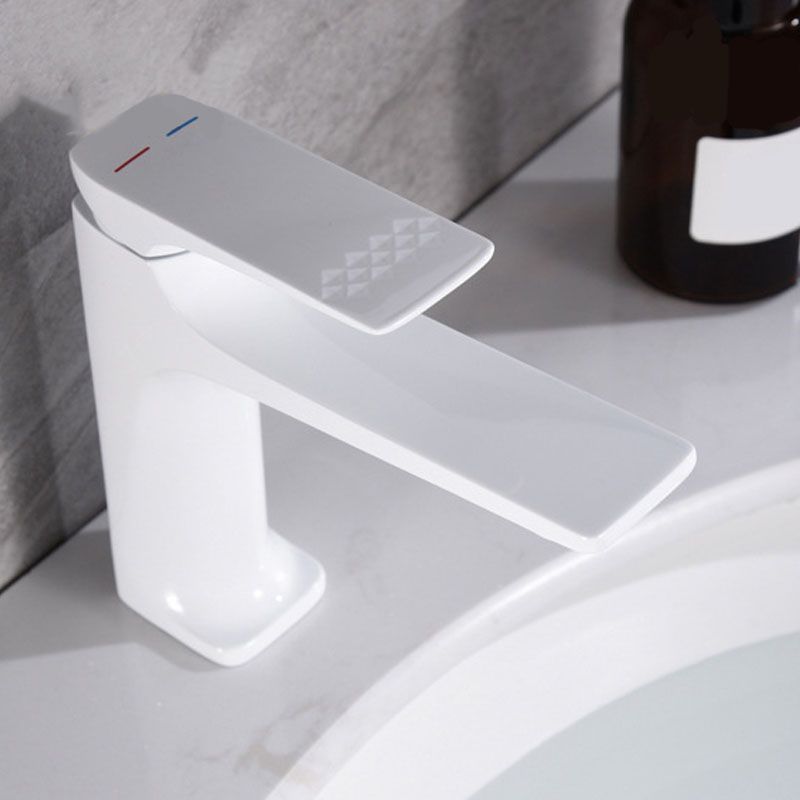 Glam Centerset Faucet Pure Color Basin Lavatory Faucet for Bathroom Clearhalo 'Bathroom Remodel & Bathroom Fixtures' 'Bathroom Sink Faucets' 'Bathroom Sinks & Faucet Components' 'bathroom_sink_faucets' 'Home Improvement' 'home_improvement' 'home_improvement_bathroom_sink_faucets' 1200x1200_54a0b4df-9c6e-4b0a-9bba-f9d5dbd36b26