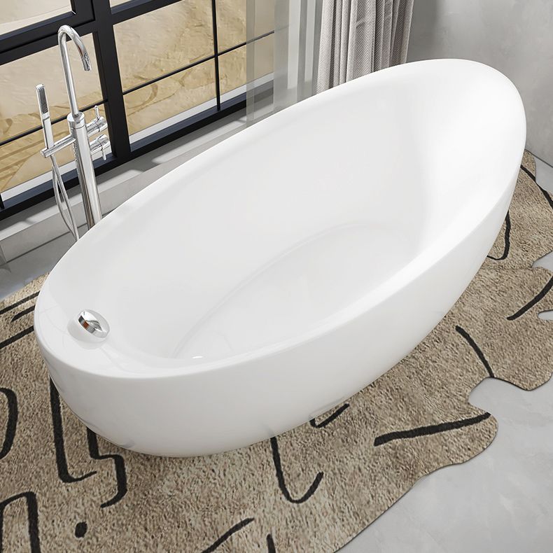 White Freestanding Bath Acrylic Soaking Oval Modern Bathtub Clearhalo 'Bathroom Remodel & Bathroom Fixtures' 'Bathtubs' 'Home Improvement' 'home_improvement' 'home_improvement_bathtubs' 'Showers & Bathtubs' 1200x1200_5546926e-91ed-436c-9ff4-b23d374e9df1