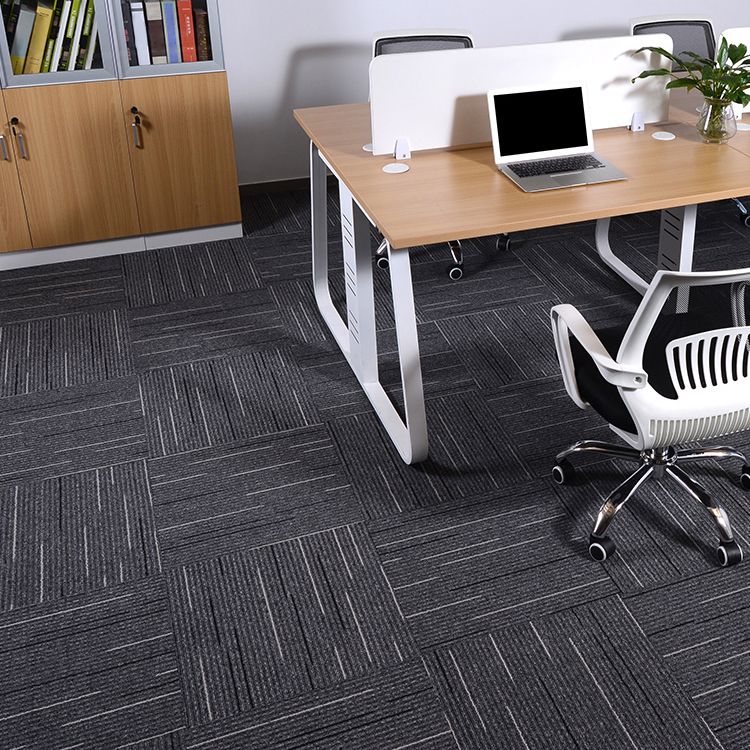 Fade Resistant Level Loop Carpet Tile Non-Skid Loose Lay Indoor Carpet Tiles Clearhalo 'Carpet Tiles & Carpet Squares' 'carpet_tiles_carpet_squares' 'Flooring 'Home Improvement' 'home_improvement' 'home_improvement_carpet_tiles_carpet_squares' Walls and Ceiling' 1200x1200_56cf7fc0-a54d-40cd-892d-766f600000bc