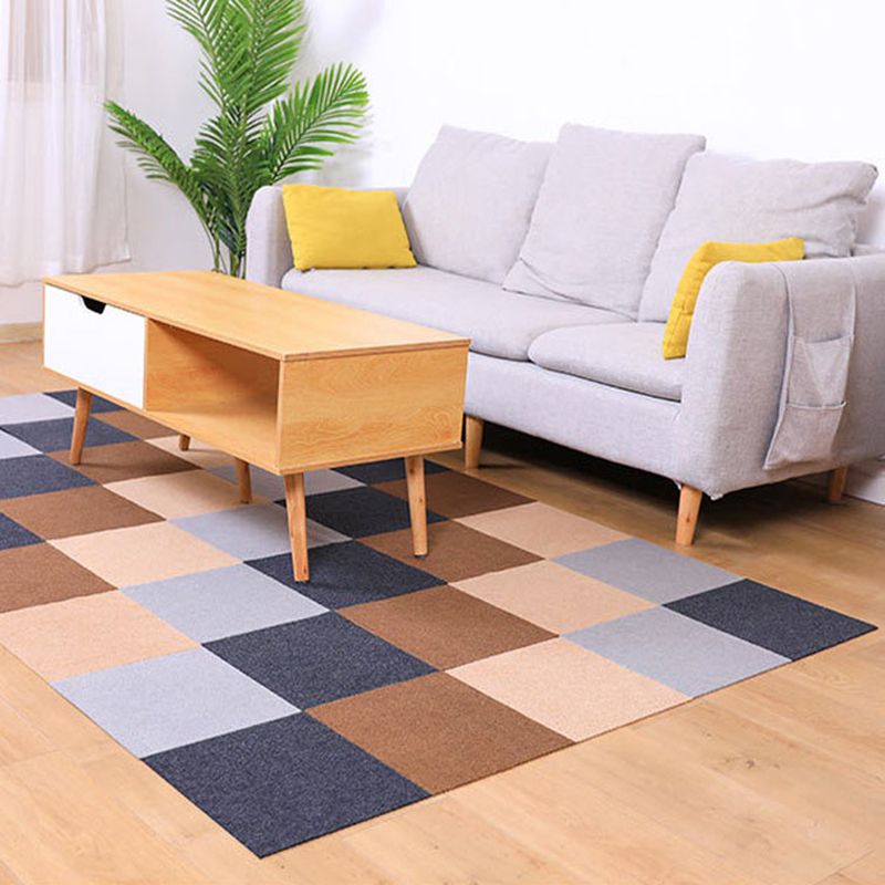 Modern Carpet Tiles Square Color Block Stain Resistant Carpet Tiles Clearhalo 'Carpet Tiles & Carpet Squares' 'carpet_tiles_carpet_squares' 'Flooring 'Home Improvement' 'home_improvement' 'home_improvement_carpet_tiles_carpet_squares' Walls and Ceiling' 1200x1200_56d3ca9e-2fce-4b6c-a349-cf09562a8858