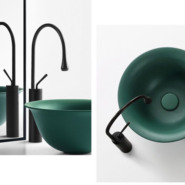 Porcelain Trough Bathroom Sink Modern No Craftsmanship Wash Stand Clearhalo 'Bathroom Remodel & Bathroom Fixtures' 'Bathroom Sinks & Faucet Components' 'Bathroom Sinks' 'bathroom_sink' 'Home Improvement' 'home_improvement' 'home_improvement_bathroom_sink' 1200x1200_576968b5-e8a8-42b5-b937-891d80f7398c