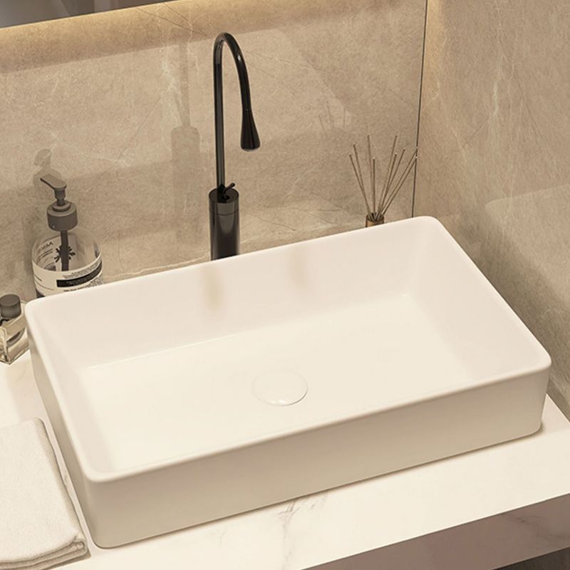 Modern Style White Bathroom Sink Rectangle Ceramic Bathroom Sink Clearhalo 'Bathroom Remodel & Bathroom Fixtures' 'Bathroom Sinks & Faucet Components' 'Bathroom Sinks' 'bathroom_sink' 'Home Improvement' 'home_improvement' 'home_improvement_bathroom_sink' 1200x1200_57a83b7f-661c-443c-9634-b33b2e3a3c1e