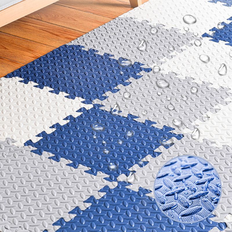 Non-Skid Level Loop Carpet Tile Multi-Color Interlocking Bedroom Carpet Tiles Clearhalo 'Carpet Tiles & Carpet Squares' 'carpet_tiles_carpet_squares' 'Flooring 'Home Improvement' 'home_improvement' 'home_improvement_carpet_tiles_carpet_squares' Walls and Ceiling' 1200x1200_5baecfe0-9e33-4a6d-ace1-48690135d26c