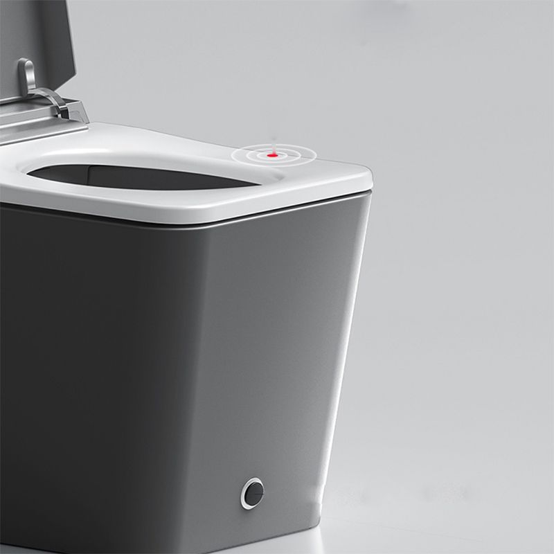 Contemporary Siphon Jet Flush Toilet Floor Mounted Toilet Bowl for Bathroom Clearhalo 'Bathroom Remodel & Bathroom Fixtures' 'Home Improvement' 'home_improvement' 'home_improvement_toilets' 'Toilets & Bidets' 'Toilets' 1200x1200_5c7e91ff-d078-467a-a885-a6a67bc6b885