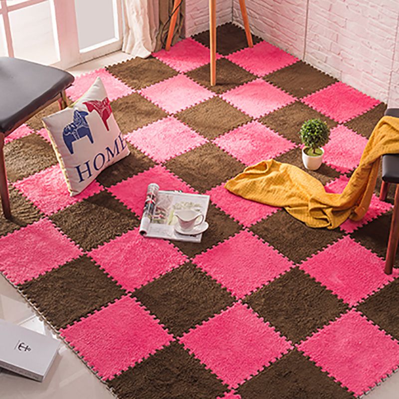 Indoor Carpet Tiles Color Block Interlocking Stain Resistant Carpet Tiles Clearhalo 'Carpet Tiles & Carpet Squares' 'carpet_tiles_carpet_squares' 'Flooring 'Home Improvement' 'home_improvement' 'home_improvement_carpet_tiles_carpet_squares' Walls and Ceiling' 1200x1200_5f241b0c-bc1a-439b-a157-4ee28f935895