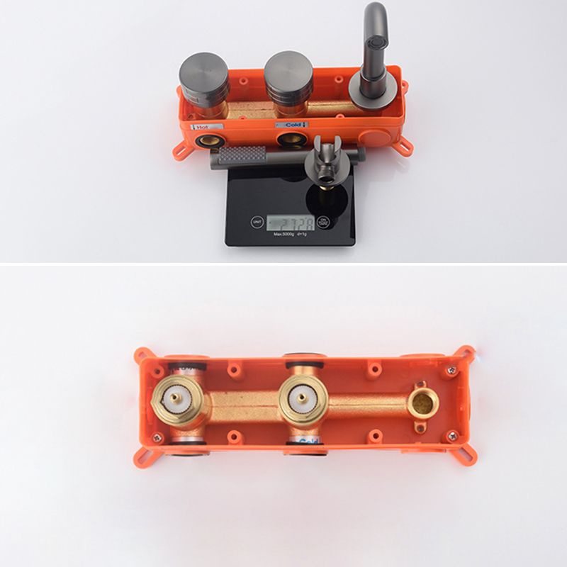 Modern Wall Mounted Metal Tub Filler Trim Low Arc Bathroom Faucet Clearhalo 'Bathroom Remodel & Bathroom Fixtures' 'Bathtub Faucets' 'bathtub_faucets' 'Home Improvement' 'home_improvement' 'home_improvement_bathtub_faucets' 1200x1200_5fa10491-6c10-4c69-87a1-c2d5a6b9a869