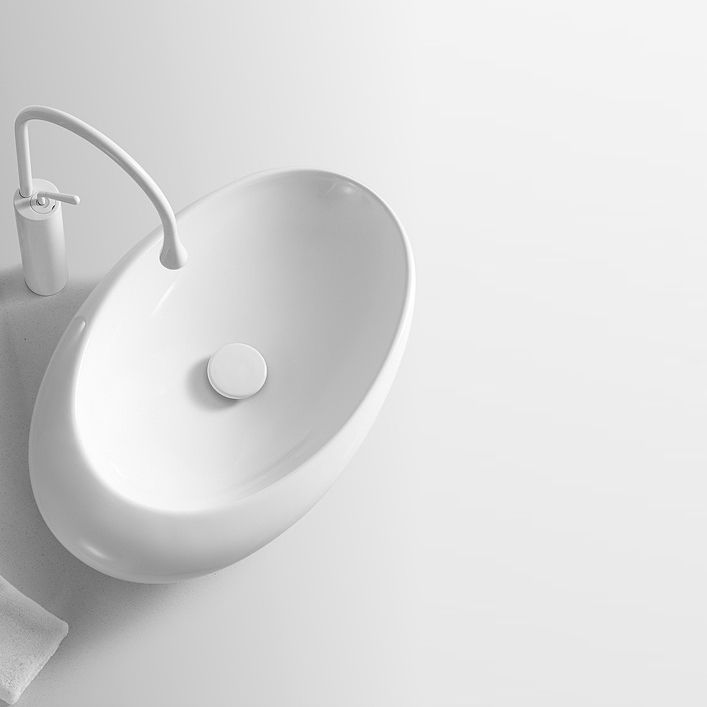 Modern Vessel Bathroom Sink Porcelain Oval Shut-Off Valve Included Vessel Clearhalo 'Bathroom Remodel & Bathroom Fixtures' 'Bathroom Sinks & Faucet Components' 'Bathroom Sinks' 'bathroom_sink' 'Home Improvement' 'home_improvement' 'home_improvement_bathroom_sink' 1200x1200_61658cee-20dd-476b-962a-d78f84717bc3