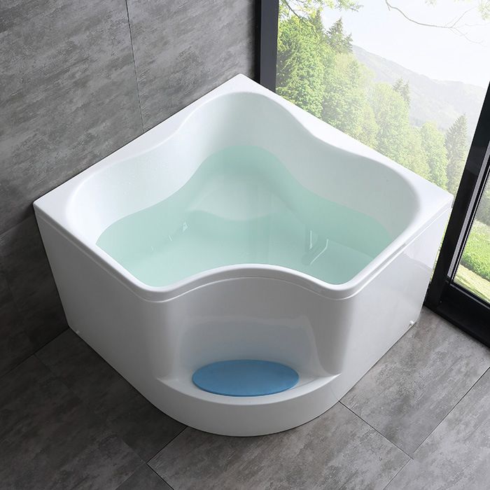 Modern Home Acrylic Bathtub White Corner Bath Tub with Seat Included Clearhalo 'Bathroom Remodel & Bathroom Fixtures' 'Bathtubs' 'Home Improvement' 'home_improvement' 'home_improvement_bathtubs' 'Showers & Bathtubs' 1200x1200_625706b6-b5ba-41f5-a8db-582669e119b3
