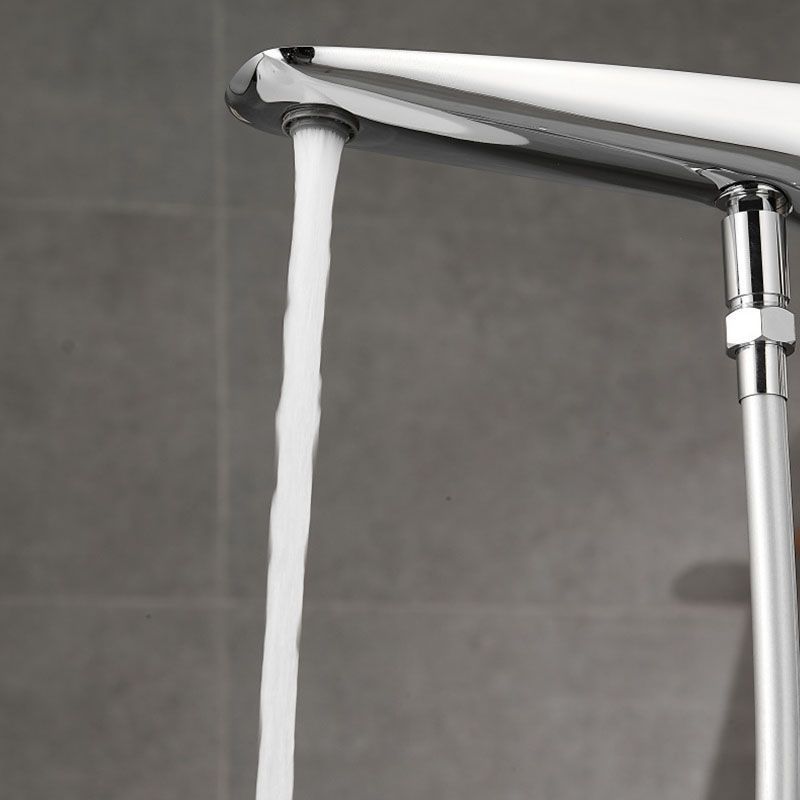 Modern Free-standing Faucet Bathtub Handheld Shower Head Faucet Clearhalo 'Bathroom Remodel & Bathroom Fixtures' 'Bathtub Faucets' 'bathtub_faucets' 'Home Improvement' 'home_improvement' 'home_improvement_bathtub_faucets' 1200x1200_642a4331-d28e-479a-b6d4-547f782faeac